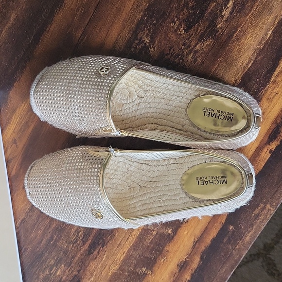 Michael Kors Kendrick Slip On - Picture 5 of 9